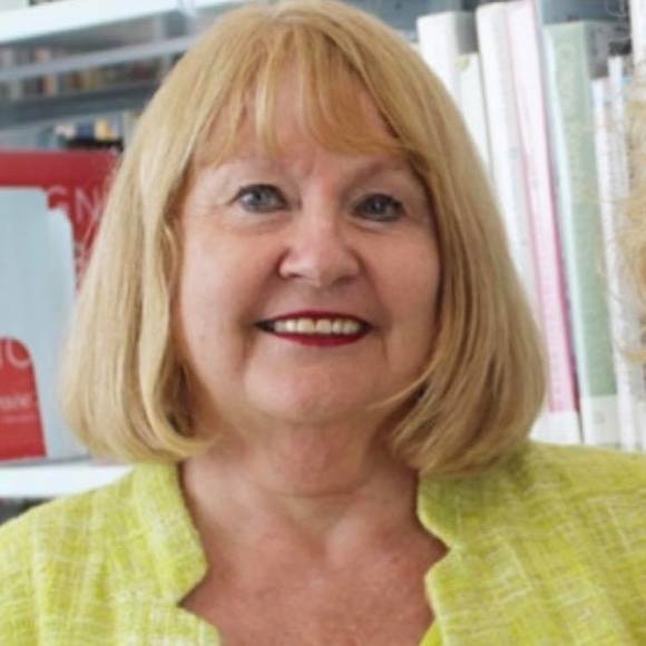lesleyshogan